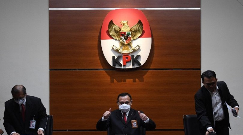 Busyro: Soal Tawaran Kerja Pegawai ke BUMN, KPK Lembaga Munafik 