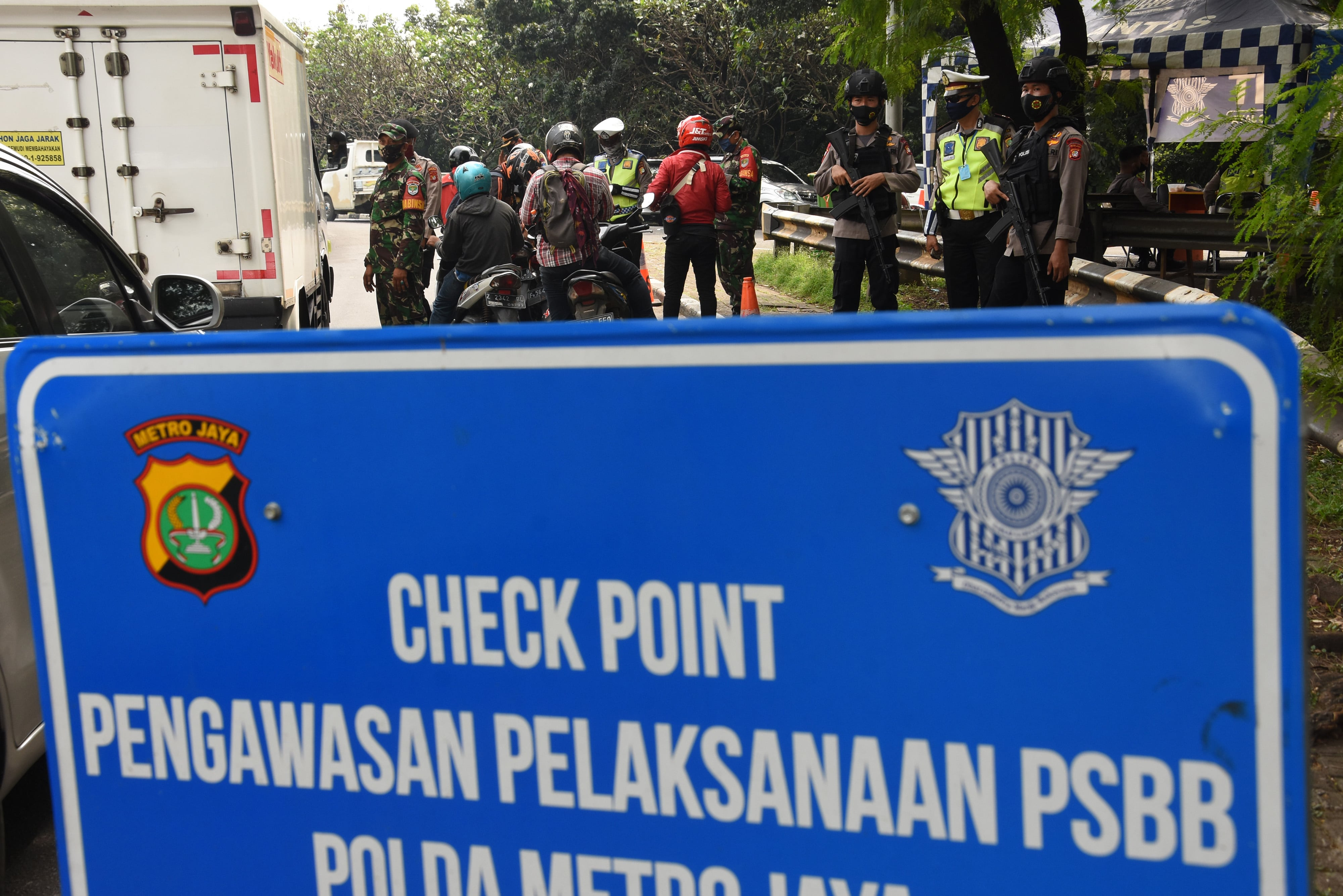 Nekat ke Jakarta Tanpa Surat Izin? Siap-Siap Dikarantina 14 Hari