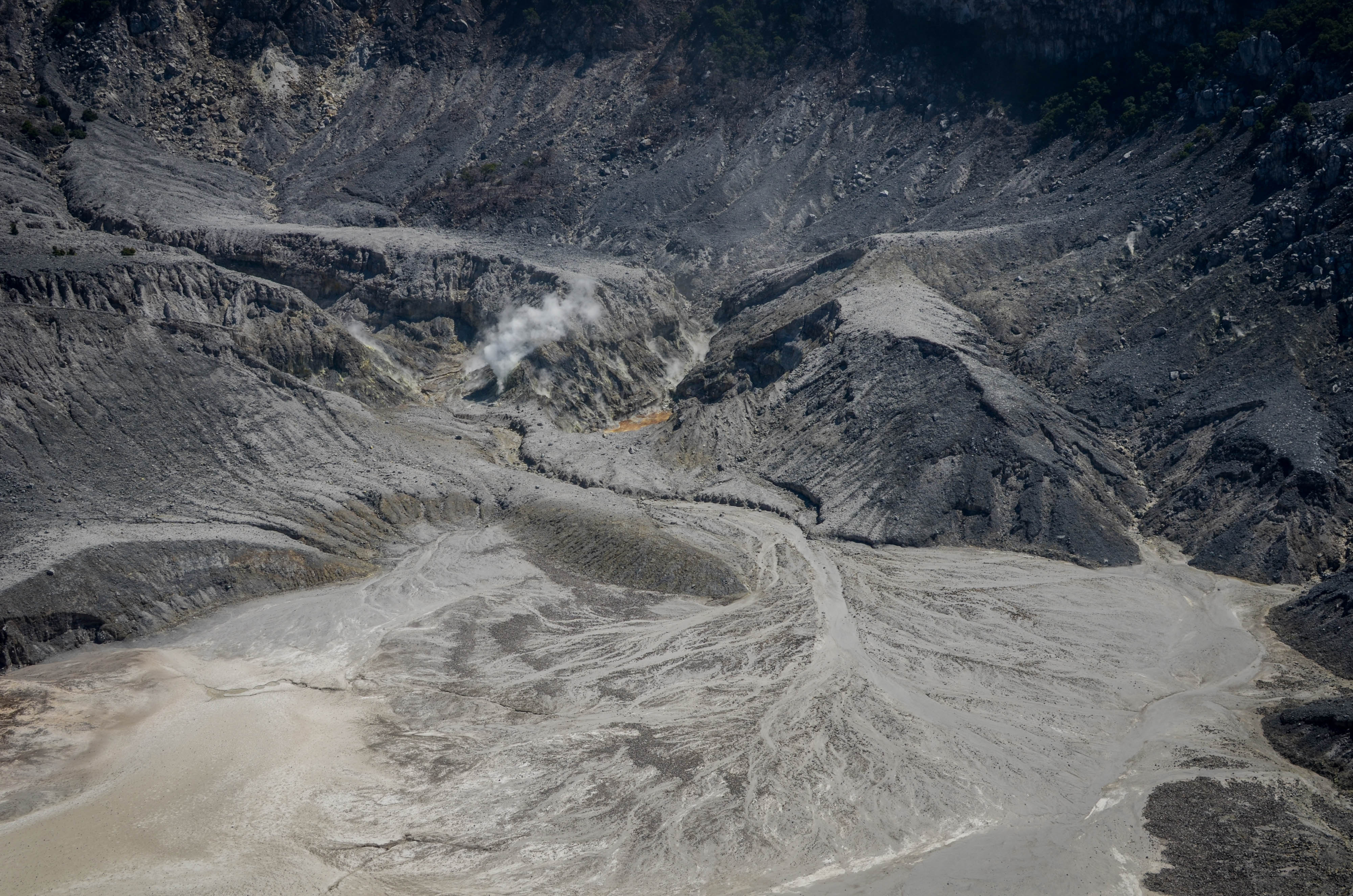 PVMBG: Erupsi Tangkuban Parahu Hanya Lokal dan Sesaat 