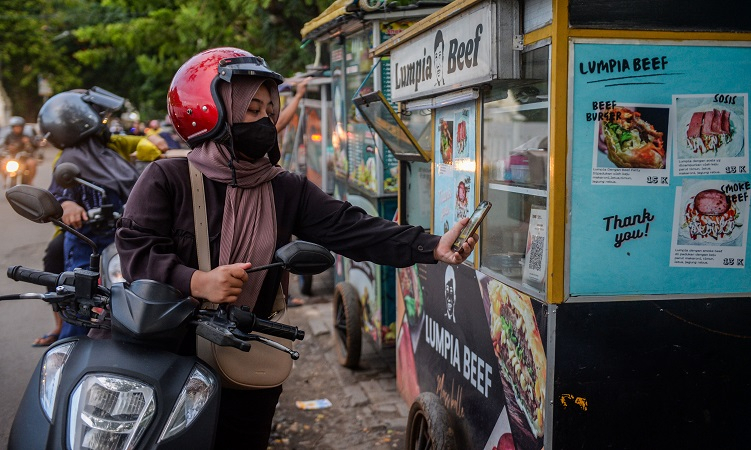 Tumbuh Melambat, Ekonomi RI 2024 Capai 5,03 Persen