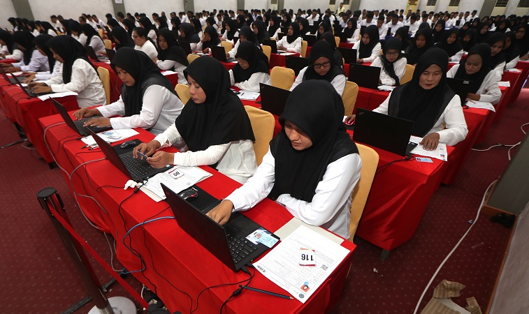 334 Ribu Tenaga Honorer Belum Daftar PPPK, Bagaimana Nasibnya?
