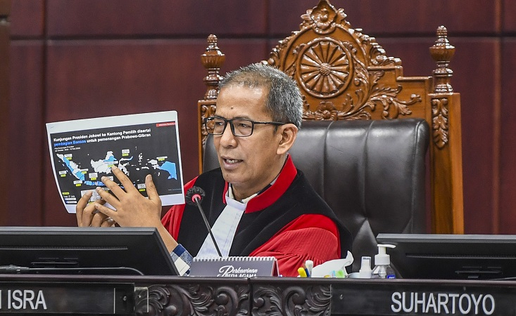 Hakim MK: Pilpres 2024 Lebih Hiruk Pikuk, Ada Dugaan Cawe-cawe Kepala Negara