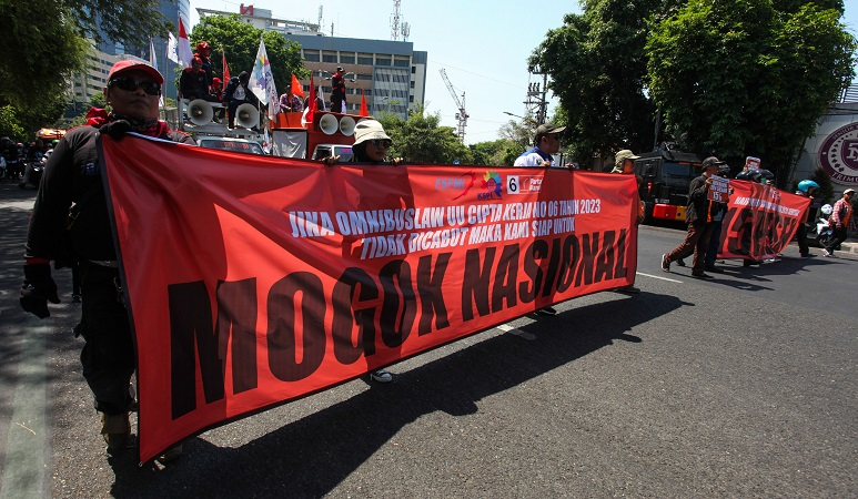 Tuntut UMP Naik 15 Persen, Buruh Ancam Demo Hingga Tahun Depan