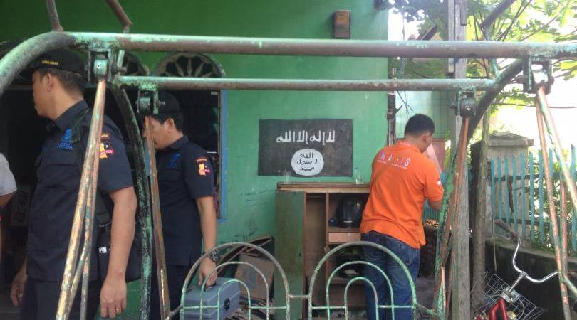Teror di Hari Kemenangan