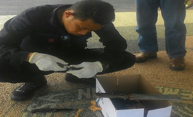 Bawa Petasan dan Pisau, Kepolisian Banyuwangi Tangkap 2 Orang di Musala Polsek