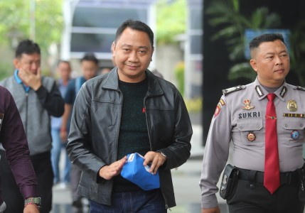 OTT Suap,  Bupati dan 2 Kepala Dinas Lampung Utara jadi Tersangka