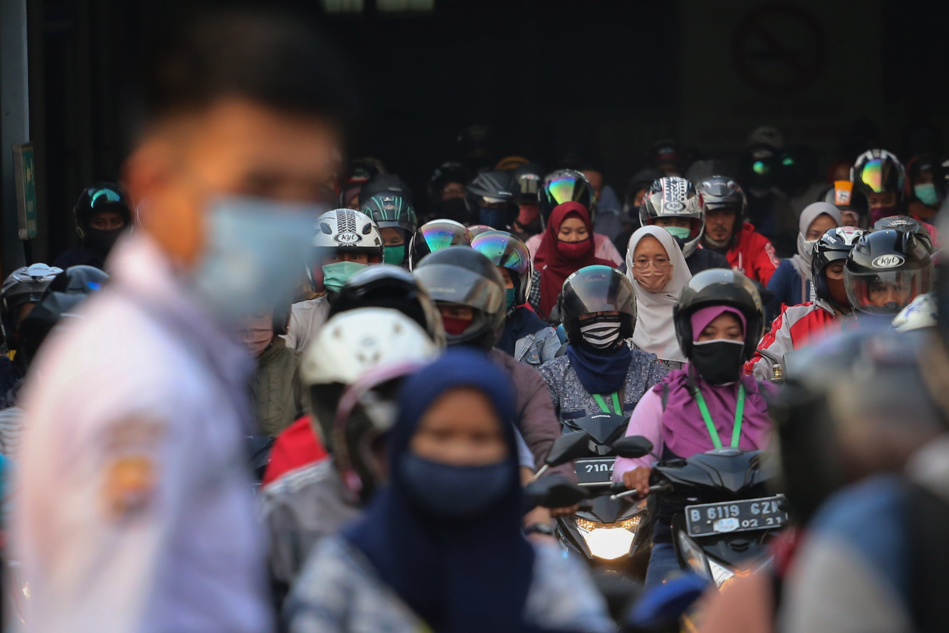 Buruh Minta Pemerintah Intervensi THR Bermasalah, Jangan Hanya Jadi Pengamat
