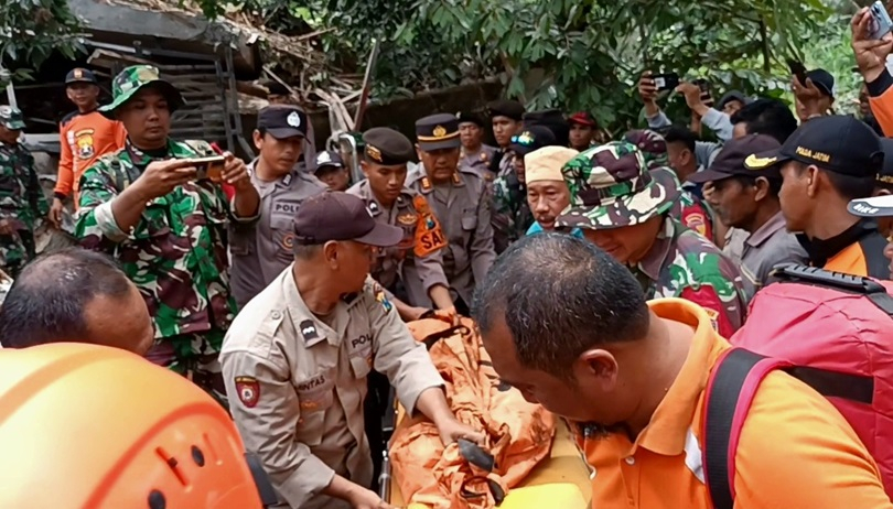 Korban longsor Jombang