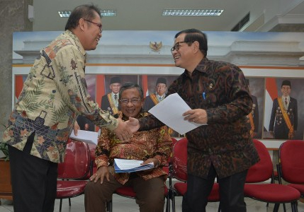 Pemerintah Luncurkan Paket Kebijakan Perekonomian Ke-14, Perdagangan Elektronik
