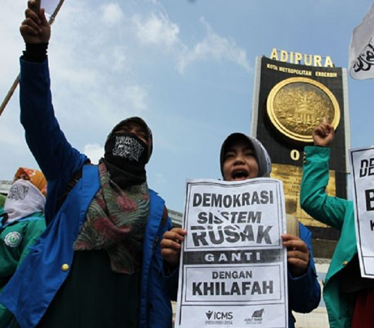 Kementerian Hukum: HTI Dibubarkan karena Mengingkari AD/ART Sendiri