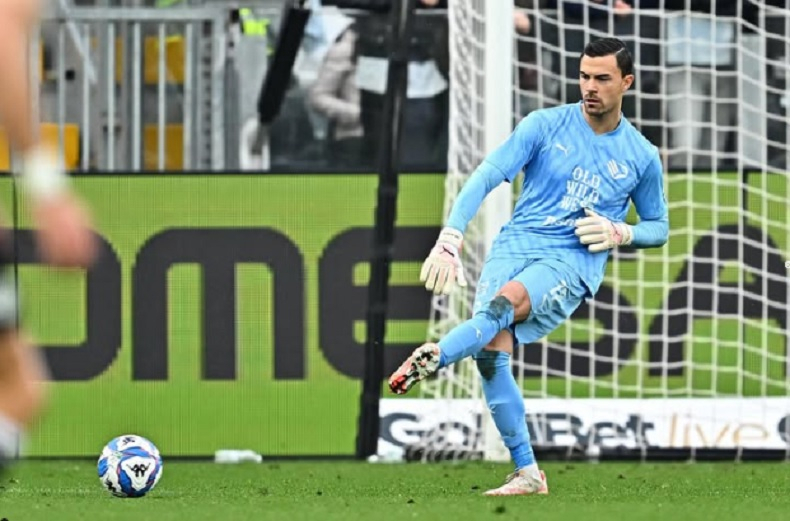 Emil Audero, Kiper Palermo Pesaing ‘Berat’ Maarten Paes