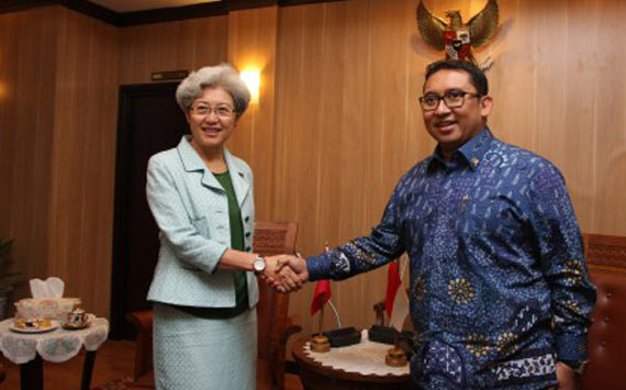 Bahas Kapolri, DPR Ngotot Presiden Datang Sendiri