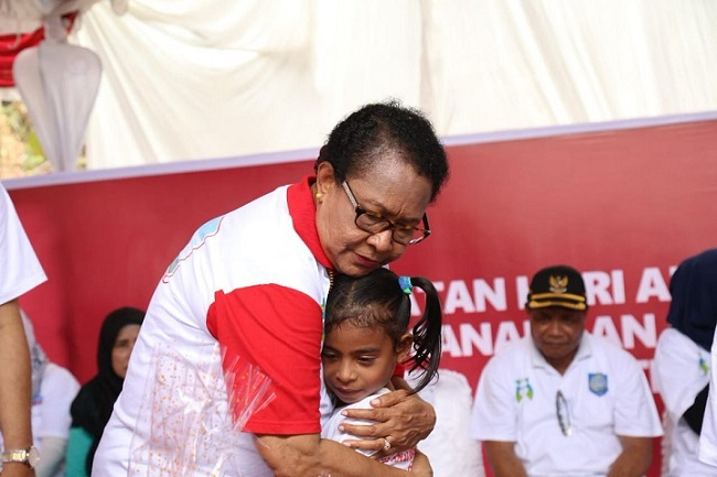 Pulau Hiri, Pulau Ramah Anak Pertama di Indonesia