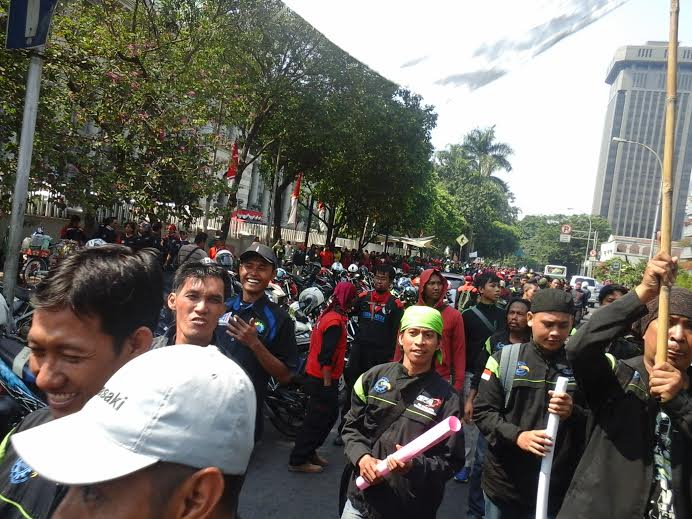 Buruh Ancam Kembali Turun ke Jalan Jika Rupiah Terus Anjlok