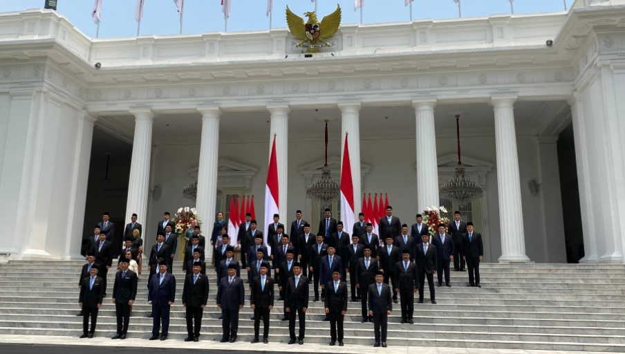 Presiden Prabowo Lantik 48 Menteri dan 5 Pejabat Setingkat Menteri