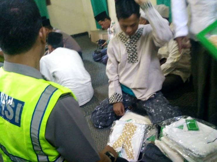 Haul Kiai Zubair, Alasan Polisi Rembang Lucuti  atribut FPI Jateng