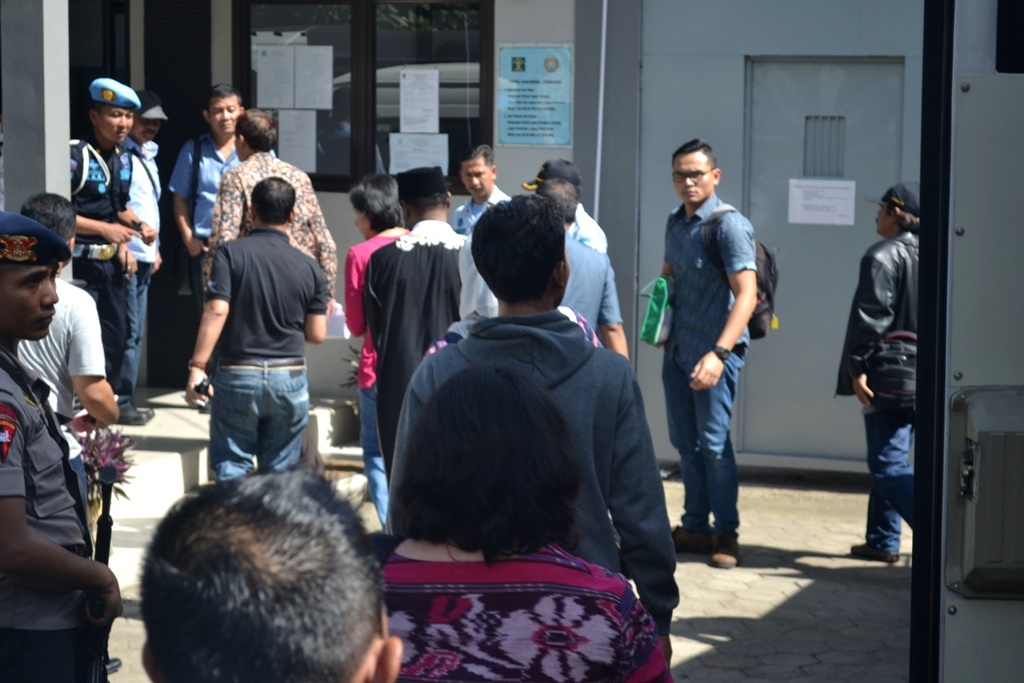 Eksekusi Mati, Keluarga Terpidana  Datangi Penjara Nusakambangan