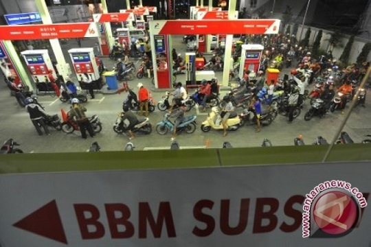 Besok Pertamina Naikkan Harga BBM?
