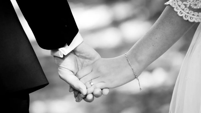 LBH APIK Kritik Pergub Jakarta tentang Aturan ASN Poligami: Menyakiti Perempuan