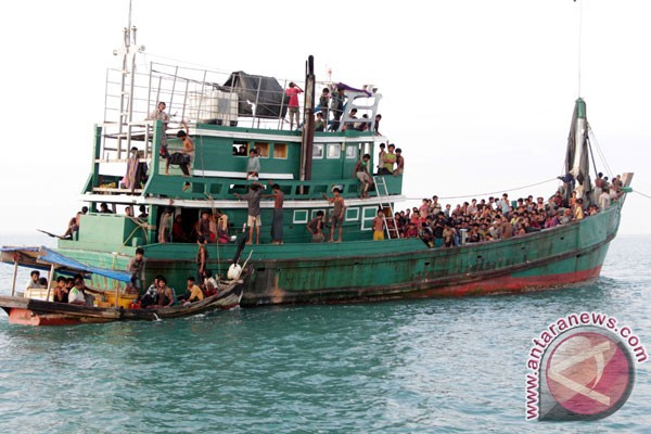 Ditolak Australia, 65 Imigran Terdampar di Pulau Rote 