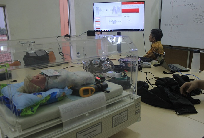 [SAGA] 'Setiap Nolong Satu Bayi, Rasa Bahagia Saya Lebih dari Si Ibu'