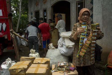BBPOM Jateng Sita 2 Truk Bahan Jamu Palsu di Banyumas