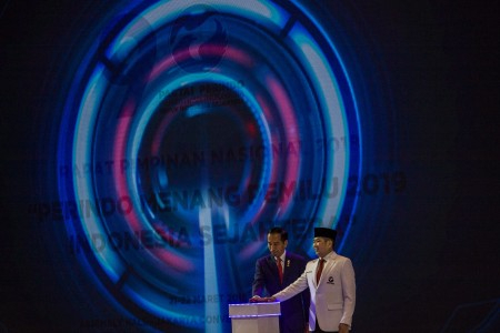 Rapimnas Tegaskan Dukungan, Jokowi Sebut Hapal Mars Perindo