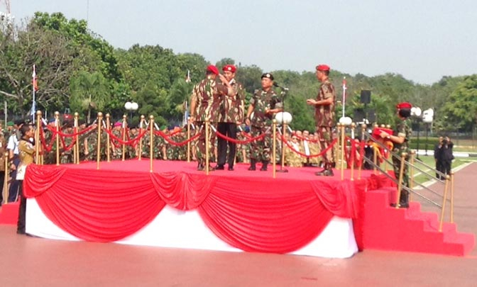 Di Mabes TNI Jokowi Janjikan Kenaikan Tunjangan Prajurit