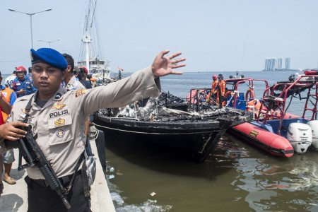 Kapal Zahro Terbakar, KNKT Kesulitan Temui Pemilik
