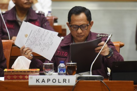 Prostitusi Gay, Kapolri Perintahkan Cari Penyebar Foto Penggerebekan