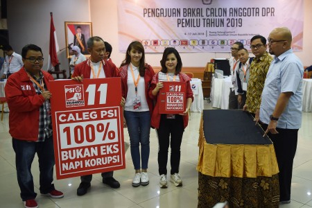 KPU Didesak Coret Eks-Napi Korupsi yang Nekat Nyaleg