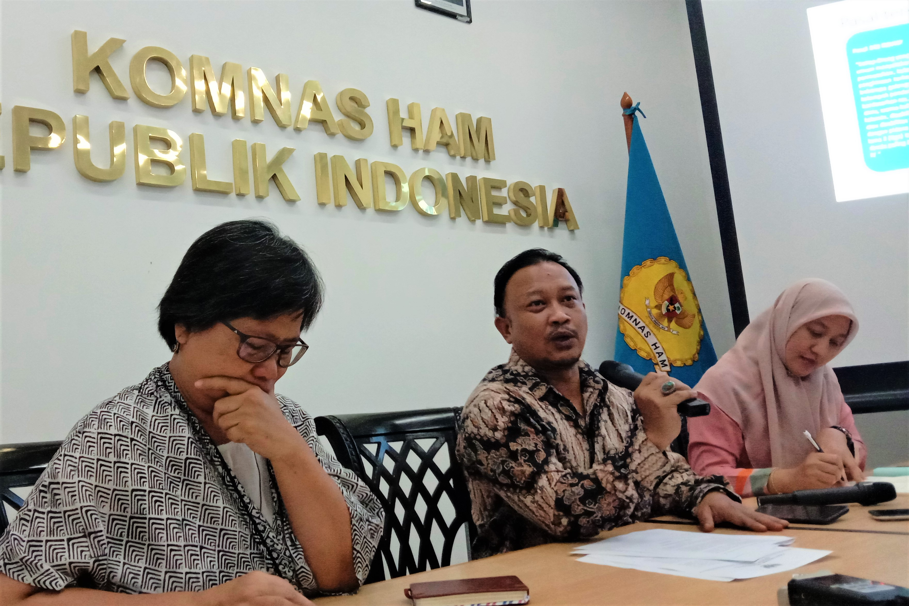 Komnas HAM: Pelanggaran Hukum Adat Dipidana Lewat RKUHP itu Brutal 
