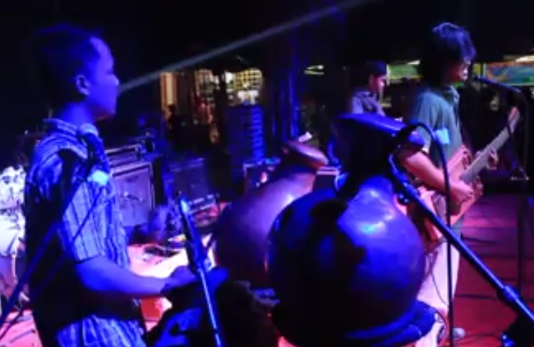 Kekuatan Musik Tanah Liat ala Hanyaterra