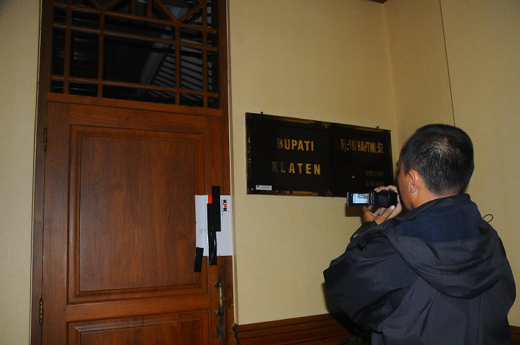 OTT Bupati Klaten, KPK Sita Uang Rp2 M
