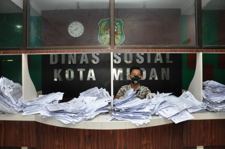 DPR Persoalkan Data Penerima Bansos, Ini Jawaban Menteri Sosial