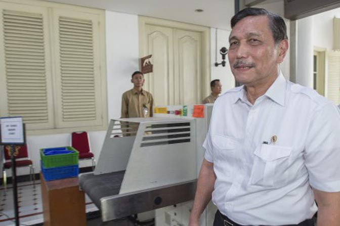 Luhut: Jokowi tidak Anti Bank Dunia