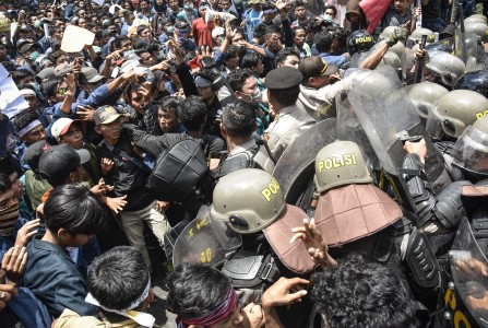 YLBHI: 2019, Tahun Penangkapan Sewenang-wenang