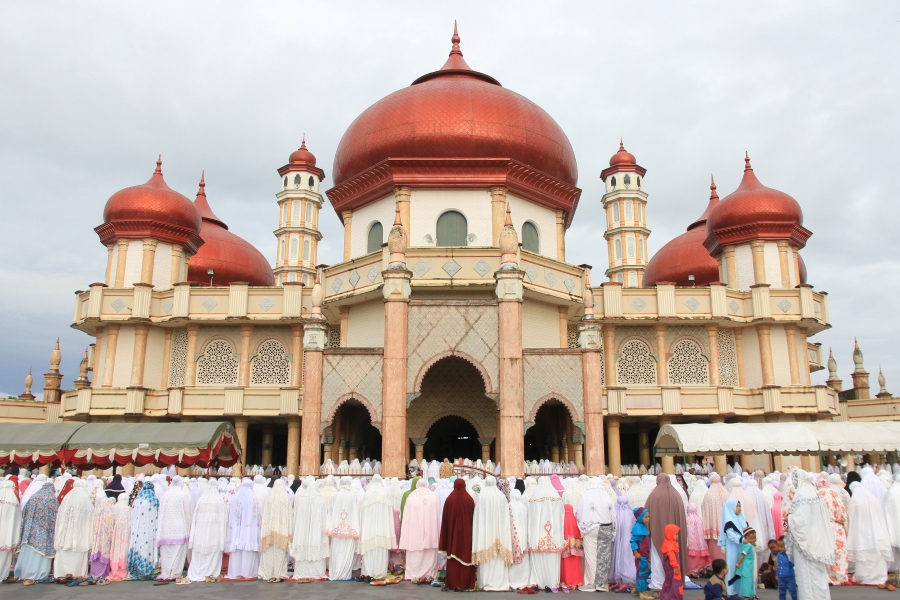 MUI: Salat Idulfitri Tidak Harus Berjamaah