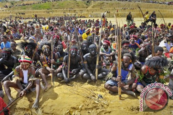 Pembangunan Ekonomi Papua Dikembangkan Berdasarkan Wilayah Adat