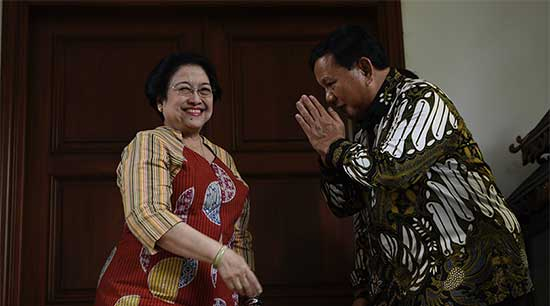 Politik Nasi Goreng