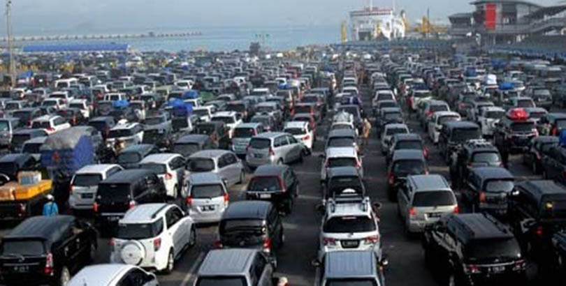 H-2, 72 Ribu Kendaraan Pemudik Lintasi Tol Kalikangkung