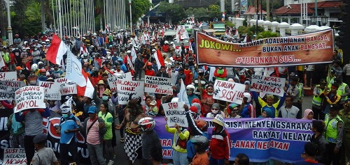 Nelayan Pati Demo Tuntut Menteri Susi Dipecat