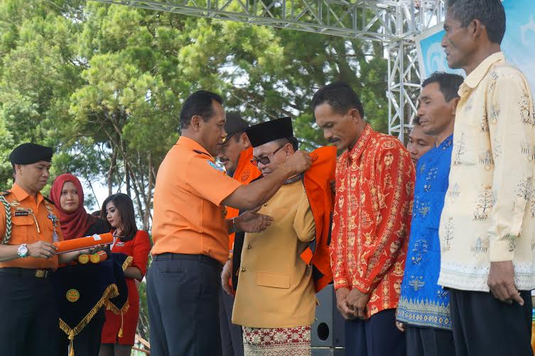 Tiga Nelayan Kobar Jadi Anggota Kehormatan Basarnas