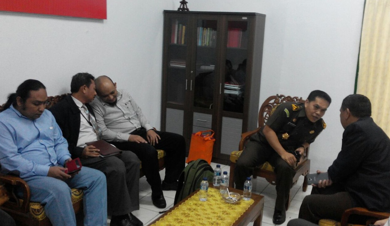 Cicak VS Buaya, Novel Batal Ditahan 