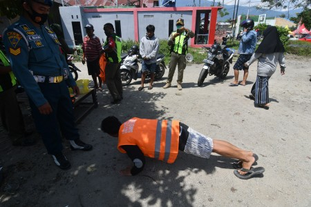Pandemi Covid, Satgas: Penanganan di Mayoritas Provinsi  Buruk