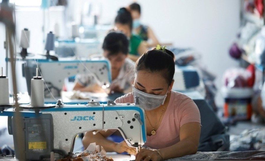 KADIN: Perpu Ciptaker Tak Langsung Beri Kepastian Hukum Investasi