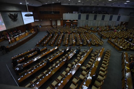 DPR Sahkan UU Buruh Migran