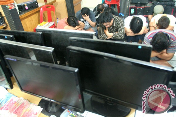 Bareskrim Mabes Polri Blokir 360 Situs Judi Online 