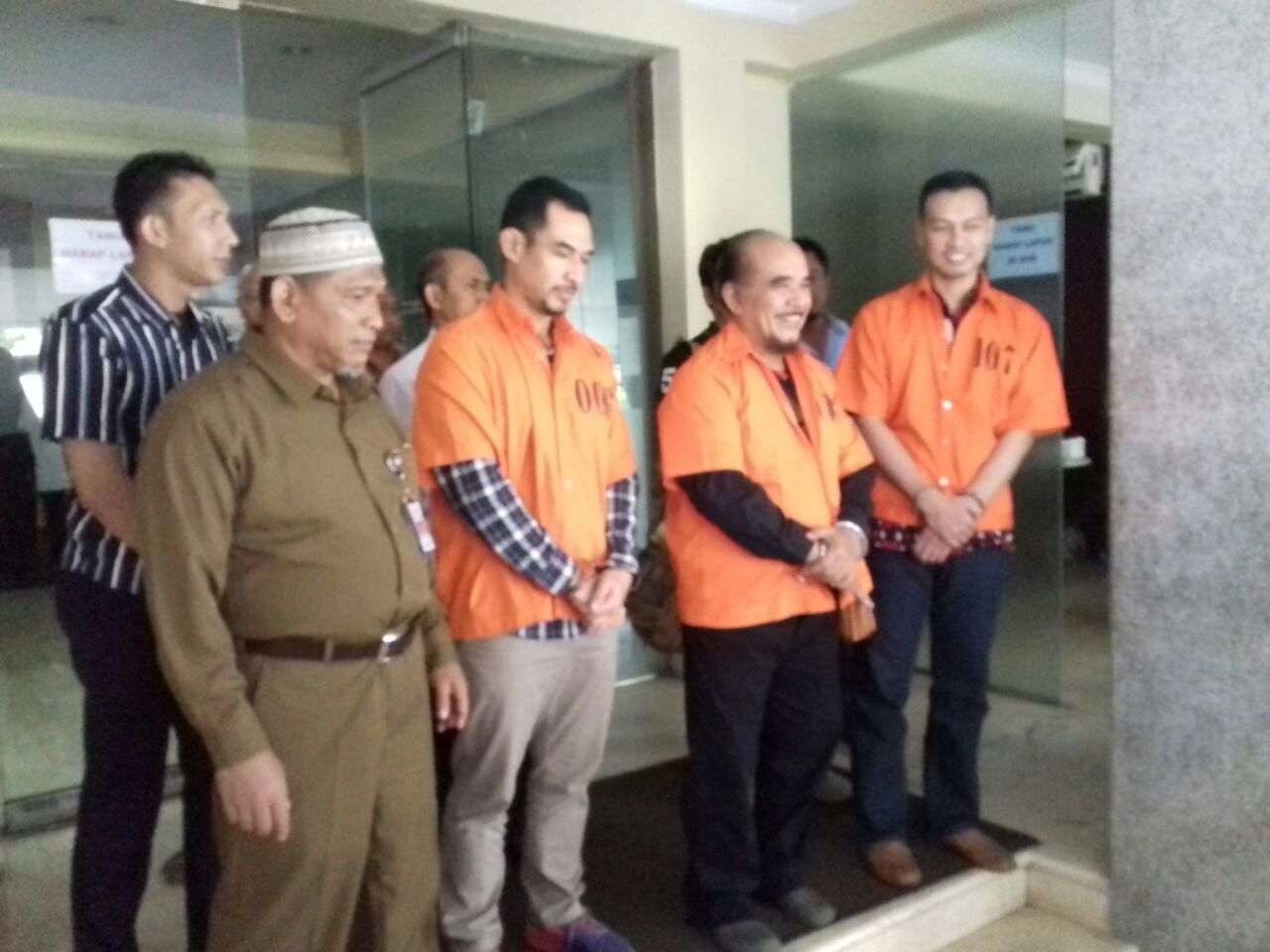 Bareskrim Polri Serahkan Tiga Petinggi Eks Gafatar ke Kejagung