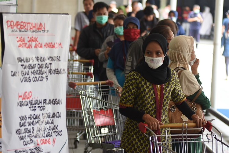 Covid-19 Paksa Publik Adaptasi Cara Belanja